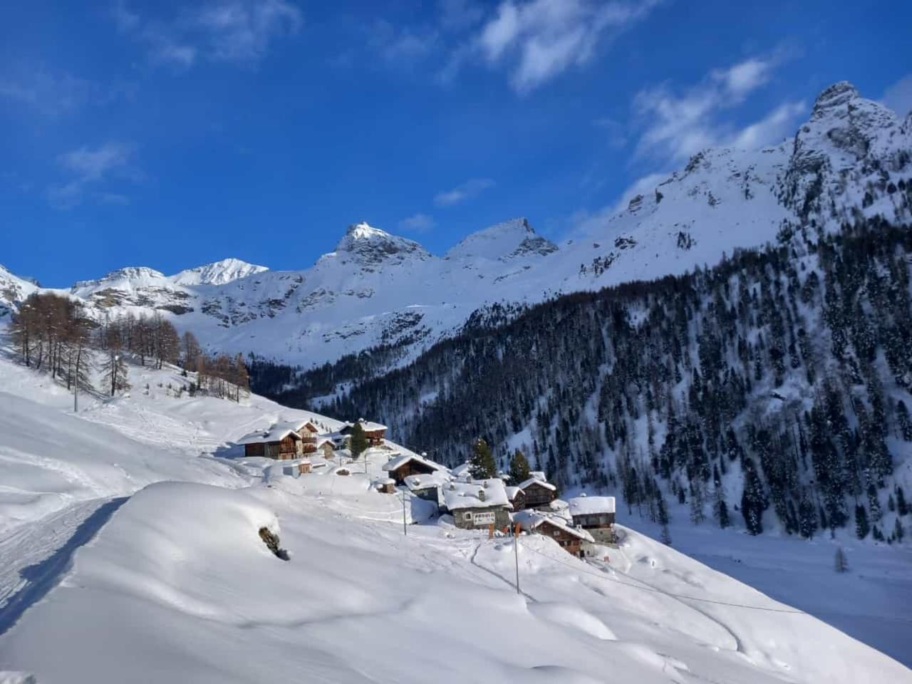 L' Aroula Rooms & Restaurant Champoluc Exterior foto